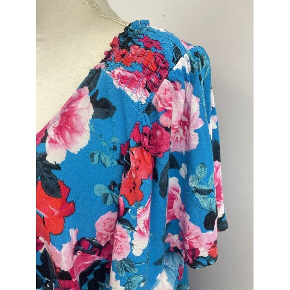 Torrid Women's Floral Rayon Slub Button-Front Flutter Sleeve Top 2 Plus Size - Picture 12 of 15